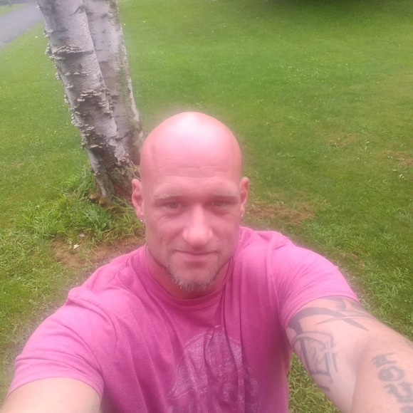 Meet your Posher, Jayson - Picture 1 of 1